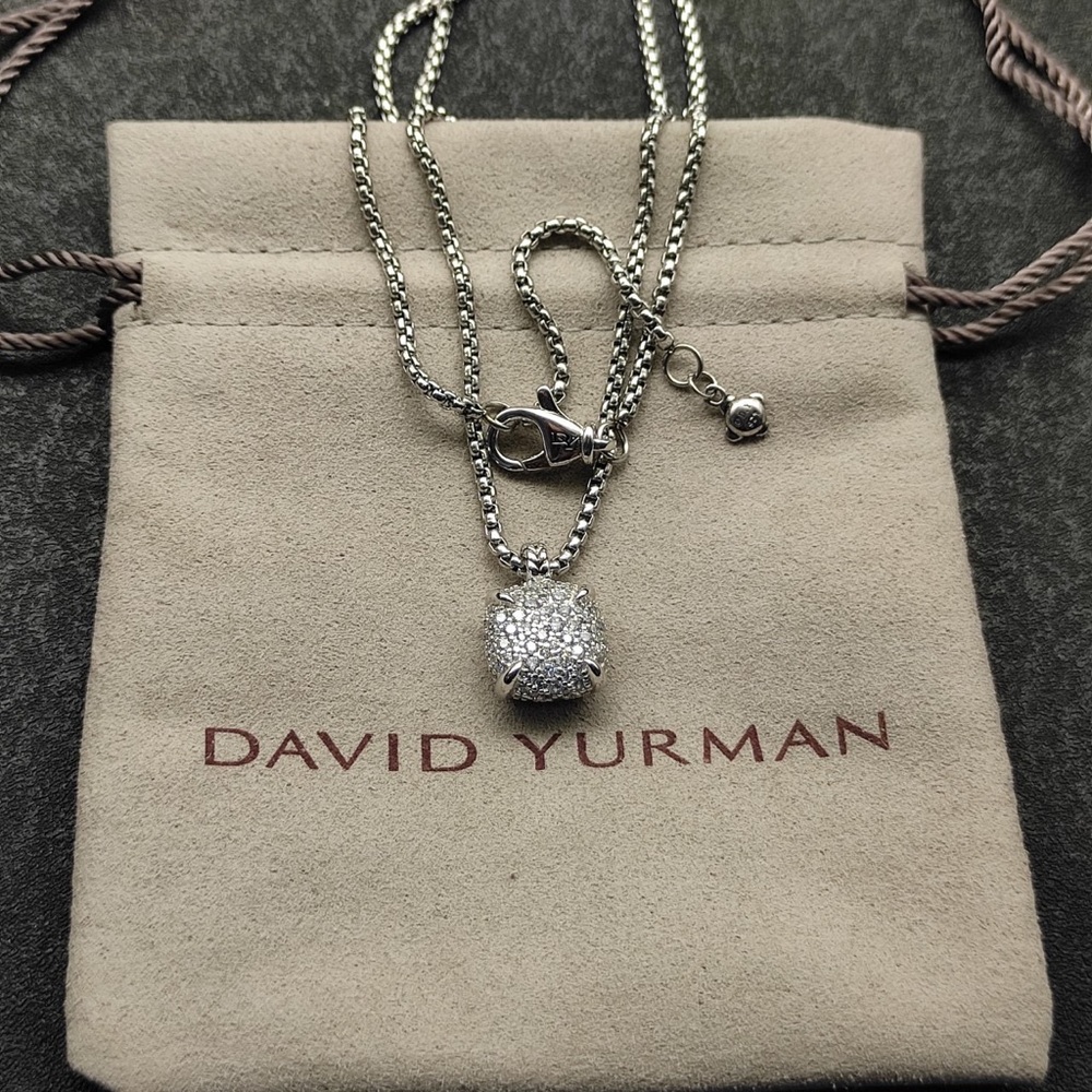 โจDavid Yurman Silver Pavรฉ Cushion Pendant Necklace